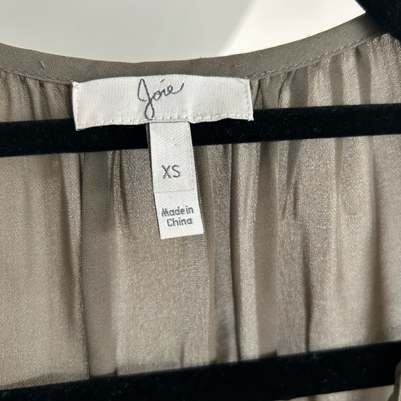 COPY - Joie Airlan Silk Blouse, NWT, Size XS, Caviar - Picture 2 of 2